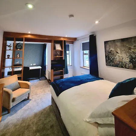 Guest house Brennan Court Guest Accommodation Limerick