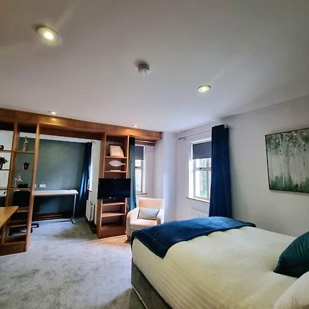 בית הארחה Brennan Court Guest 3*