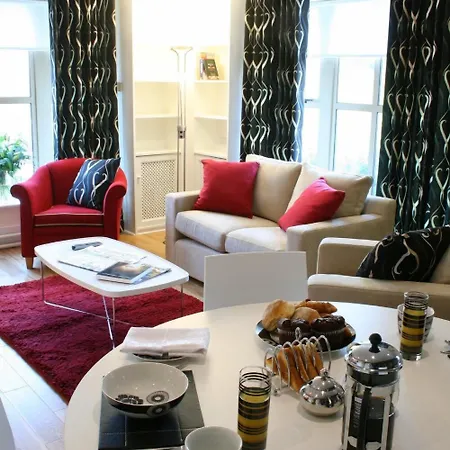 Brennan Court Guest Accommodation 3*