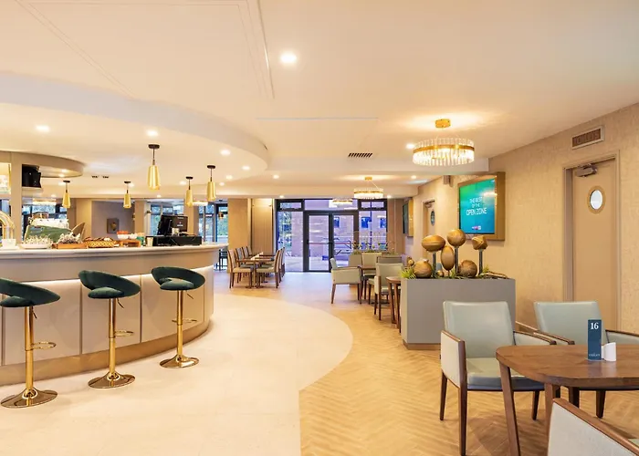 Gasthuis Brennan Court Guest 3*